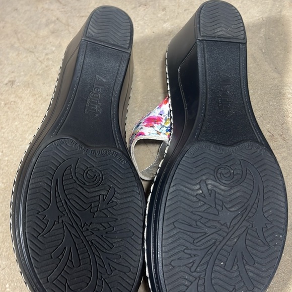 EUC Alegria flowered sandals size 40, 9 - Picture 5 of 5